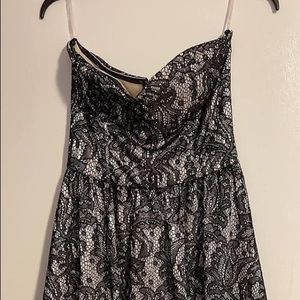 Black mini strapless